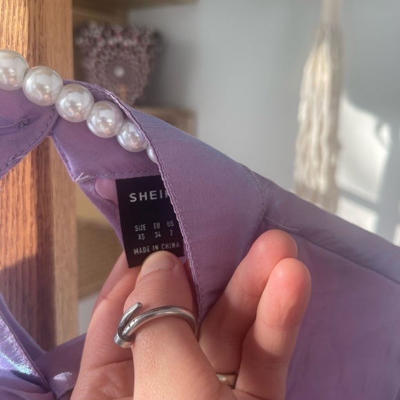 Metallic Tie-up Turtleneck - Picture 2 of 4